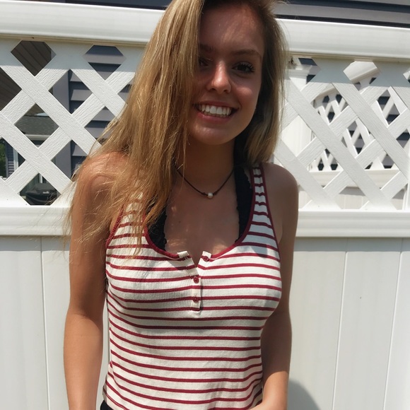 Meet your Posher, Felicia - Picture 5 of 8